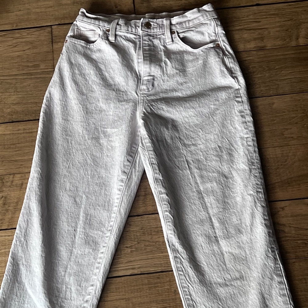 Universal Thread light grey/ silver jeans